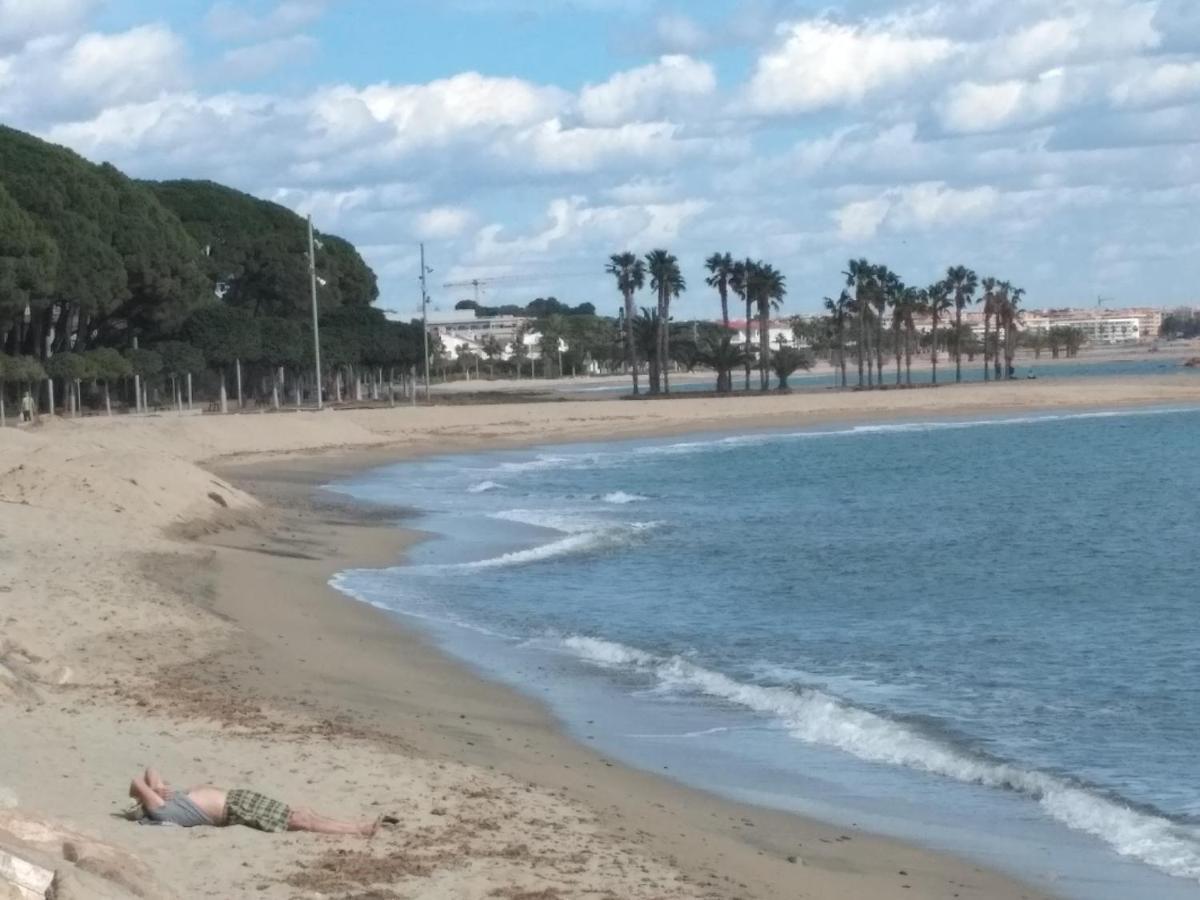 Relax I Sol Apartment Cambrils Bagian luar foto